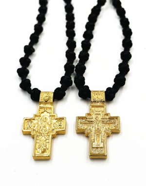 Komboskini necklace pendant with metal cross