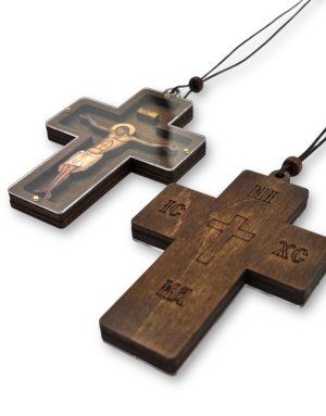 Wooden Hanging Car Cross with Plexiglass 6cm – Amulet