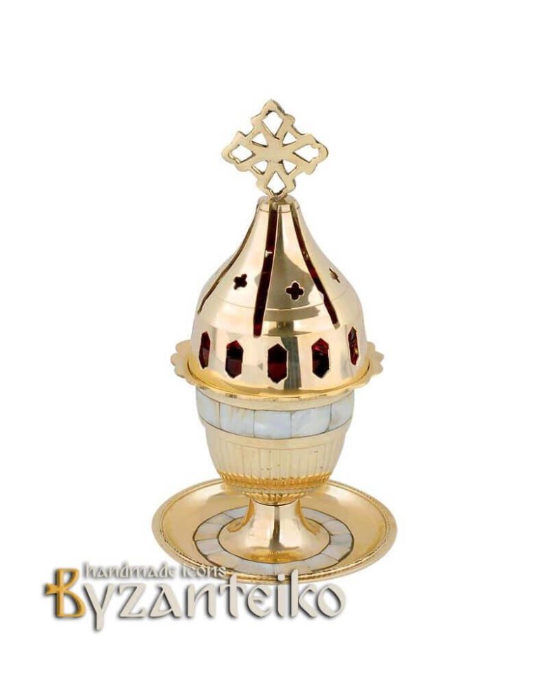 Candelabra with mother of pearl tableware